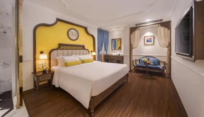 Camera Deluxe doppia o con letti singoli e finestra interna — Hanoi Tirant Hotel