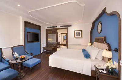 Camera Executive Family con balcone — Hanoi Tirant Hotel